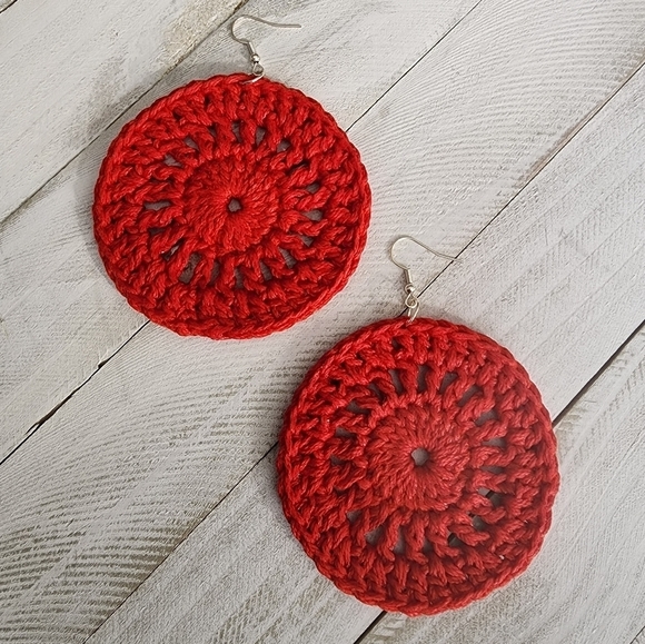 CROCHET Earrings - Picture 2 of 5
